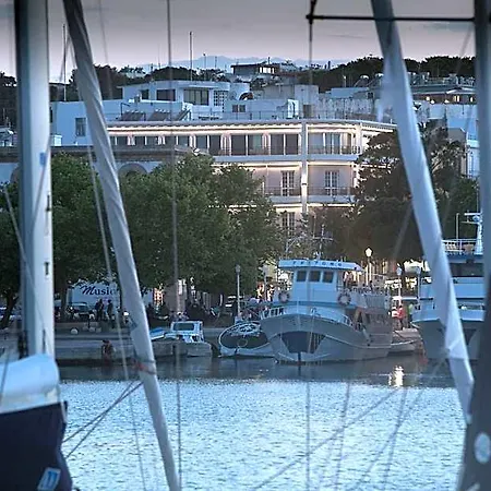 Hermes Hotel