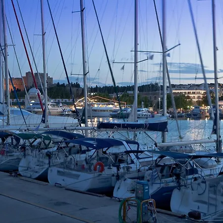 ερμής Ξενοδοχείο